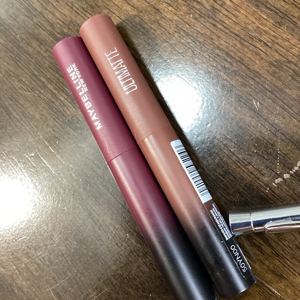 Maybelline Lipstick Set-Bundle Deep Red/Warm Brow 009 More Berry/999 M. Truffle